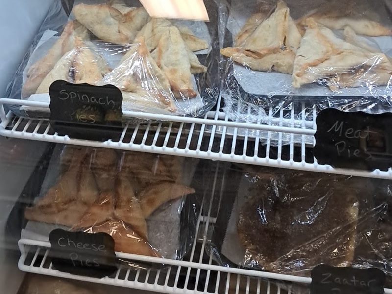 Cedar Halal Food & Grill food